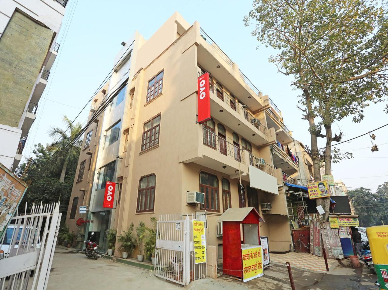 OYO 472 Hotel Sareen New Delhi Buitenkant foto