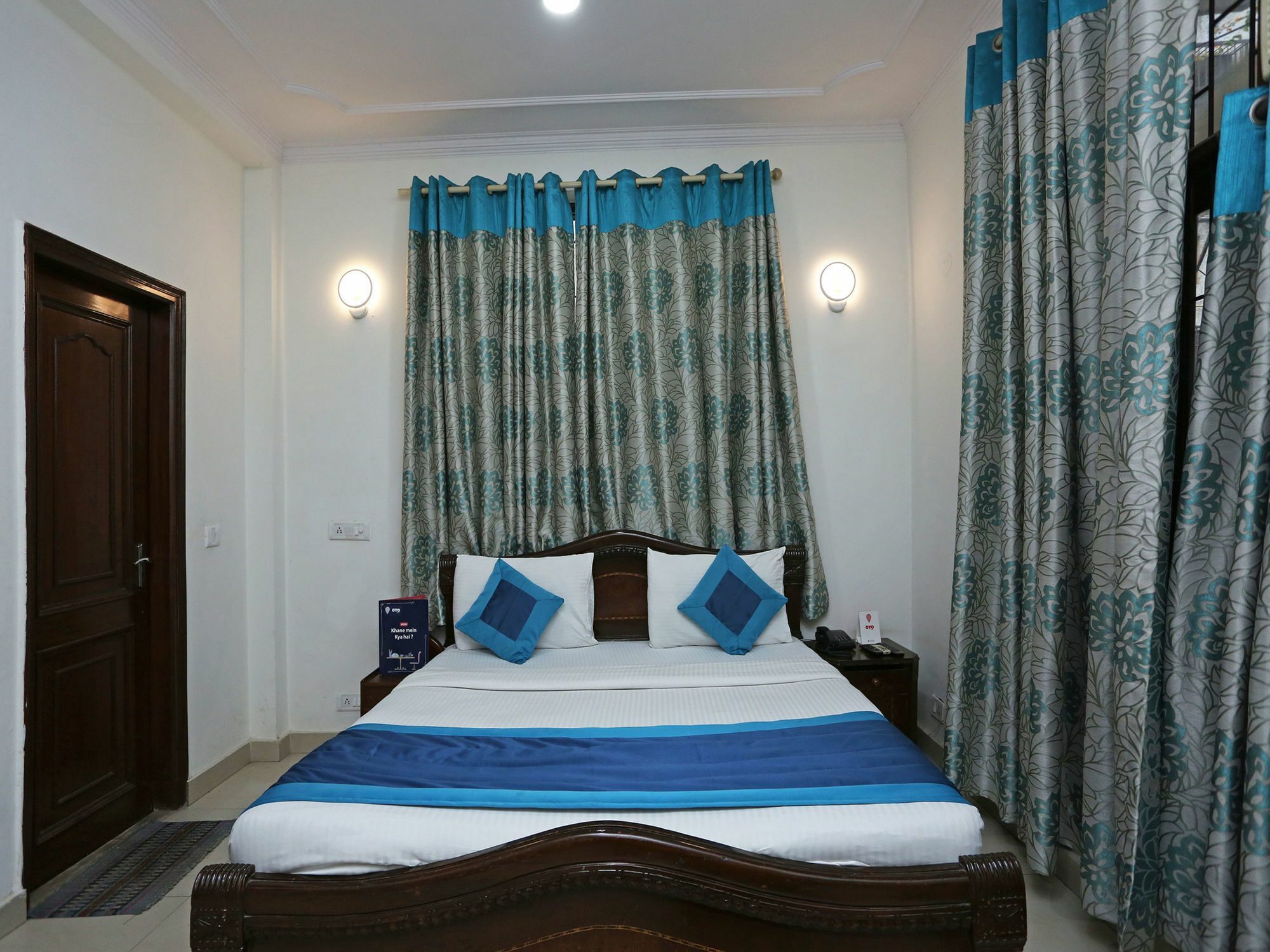 OYO 472 Hotel Sareen New Delhi Buitenkant foto