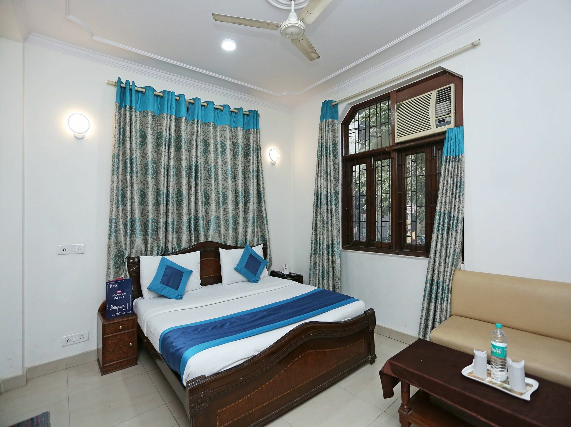 OYO 472 Hotel Sareen New Delhi Buitenkant foto