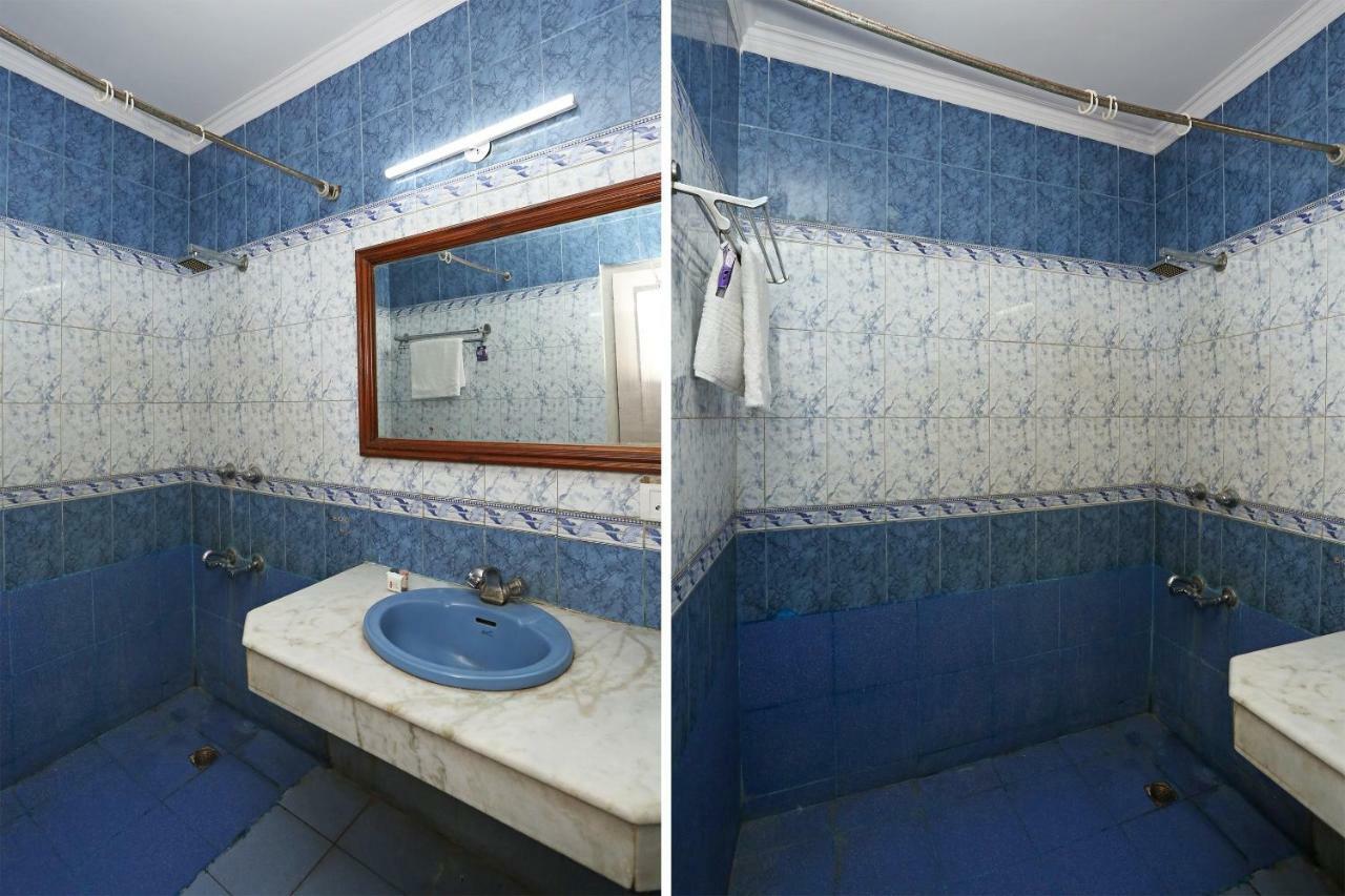 OYO 472 Hotel Sareen New Delhi Buitenkant foto